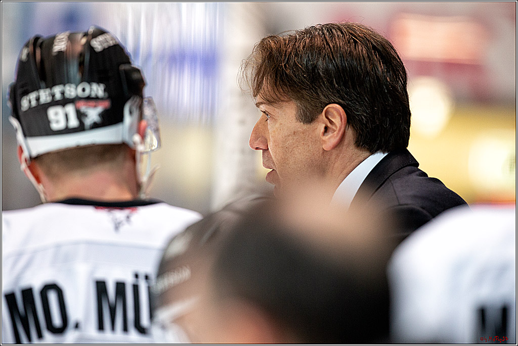 DEL; Iserlohn Roosters - Koelner Haie; Iserlohn, 28.02.2020